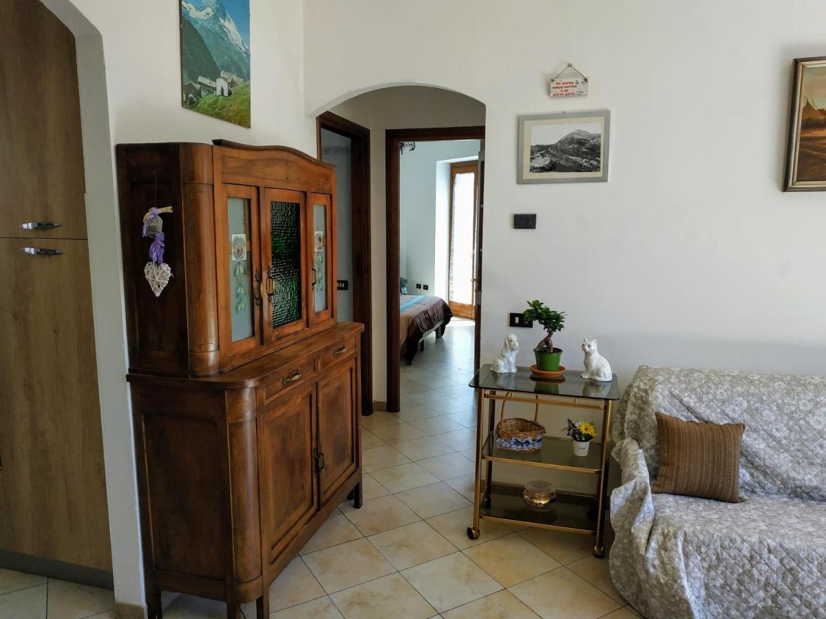 Casa Marina Appartement Verbania Buitenkant foto