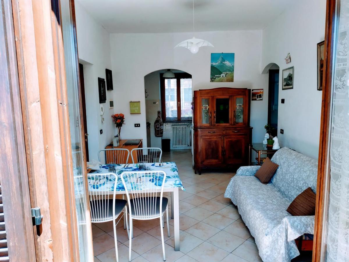 Casa Marina Appartement Verbania Buitenkant foto